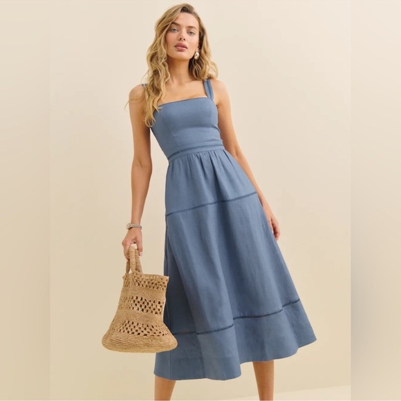 Reformation Dresses & Skirts - ⭐️NWT Reformation Everett Linen Dress in Cornflower⭐️